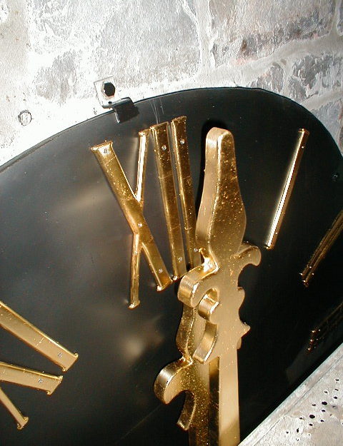 Restauration-du-cadran-et-fermeture-des-abats-sous-Conjoux-Conjoux-2 0